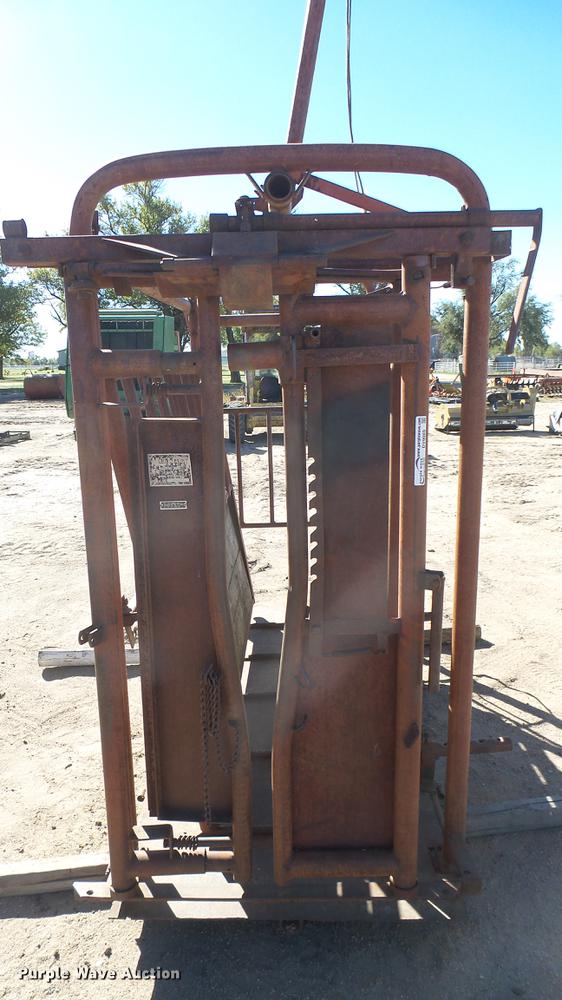 image for item DV9089 My-D Hand-D squeeze chute