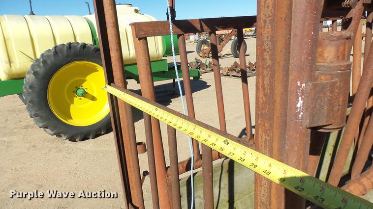 image for item DV9089 My-D Hand-D squeeze chute