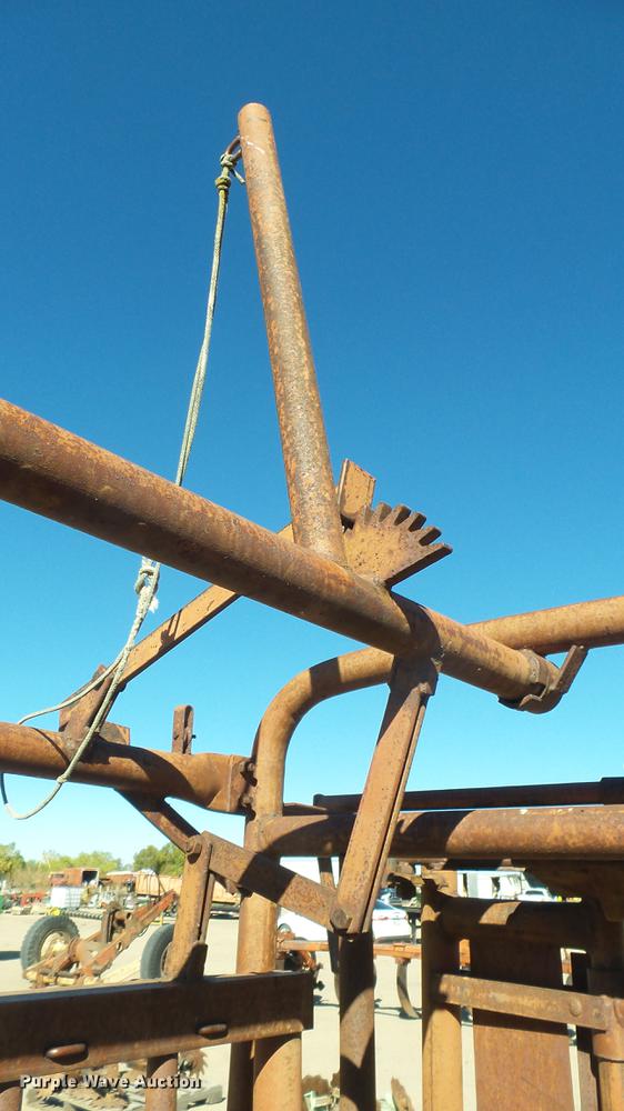 image for item DV9089 My-D Hand-D squeeze chute