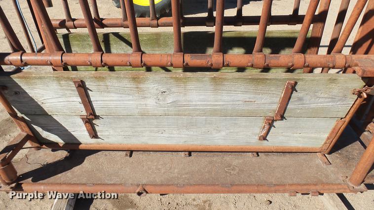 image for item DV9089 My-D Hand-D squeeze chute