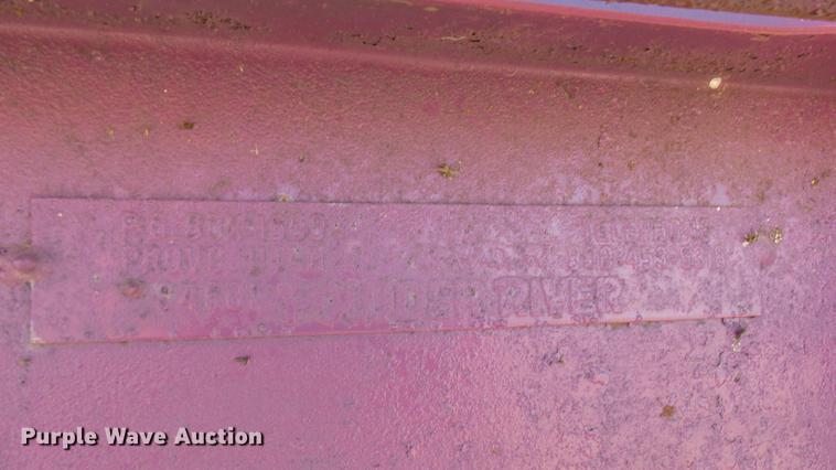 image for item DV9090 Squeeze chute