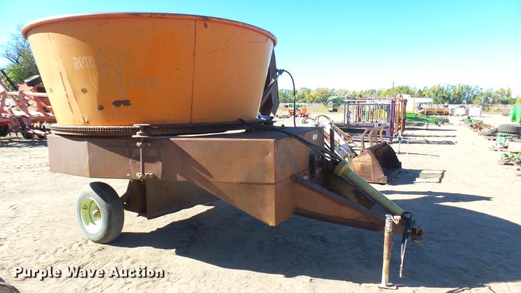 image for item DV9093 Roto-grind tub grinder