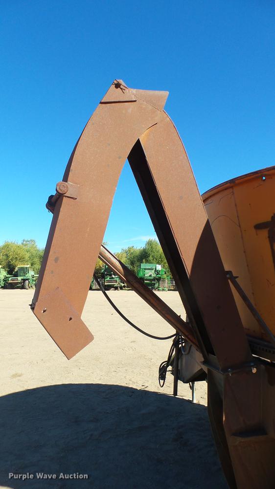 image for item DV9093 Roto-grind tub grinder