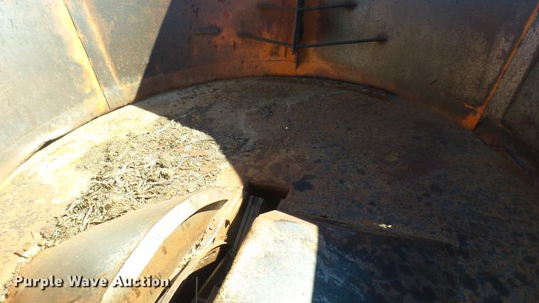 image for item DV9093 Roto-grind tub grinder