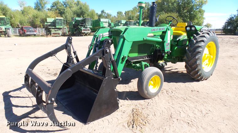 image for item DW9170 John Deere 3020 tractor