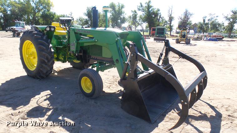 image for item DW9170 John Deere 3020 tractor