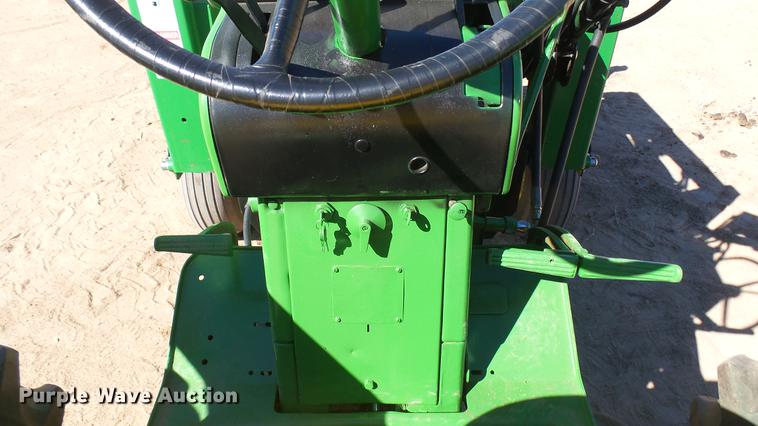 image for item DW9170 John Deere 3020 tractor