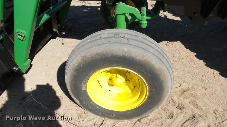 image for item DW9170 John Deere 3020 tractor