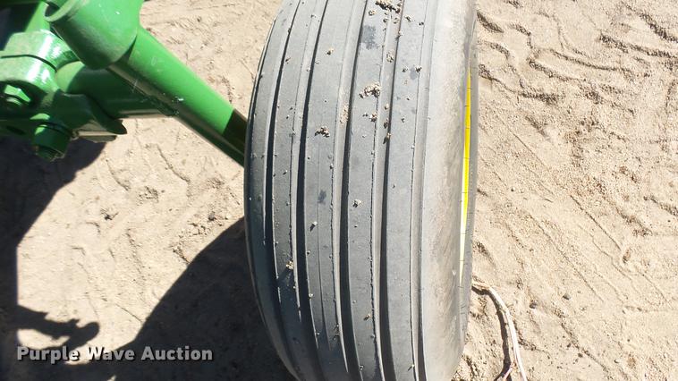 image for item DW9170 John Deere 3020 tractor