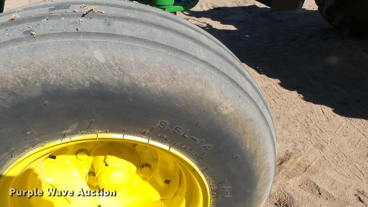 image for item DW9170 John Deere 3020 tractor