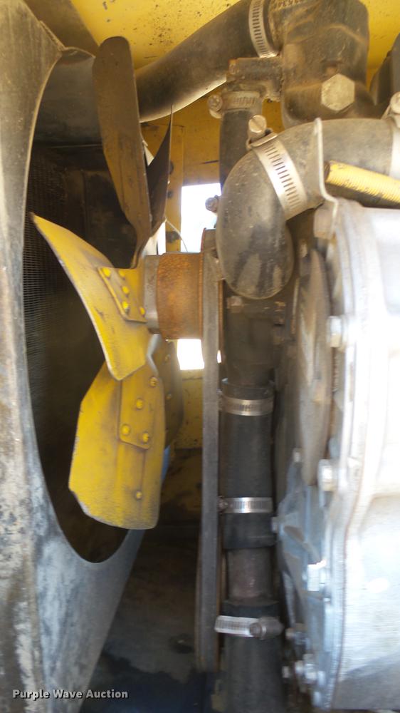 image for item DW9171 Ford L785 skid steer