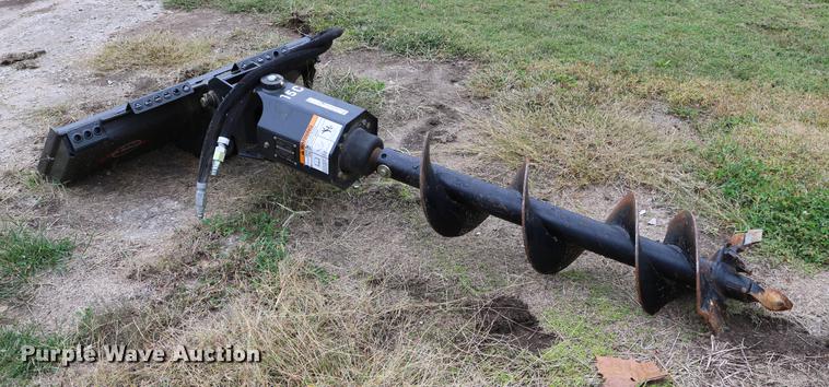 image for item DW9879 2015 Bobcat 15C auger