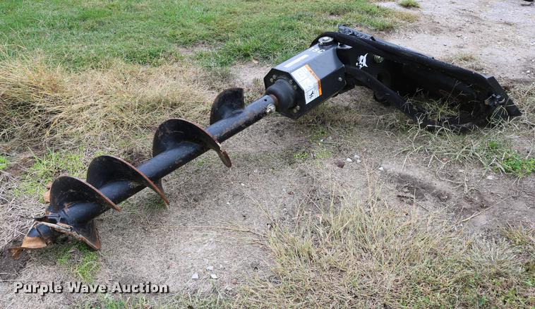 image for item DW9879 2015 Bobcat 15C auger