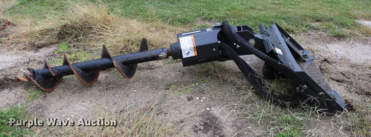image for item DW9879 2015 Bobcat 15C auger