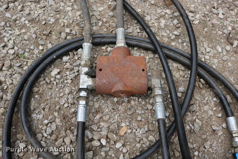 image for item DW9881 Reliable Equipment tamper