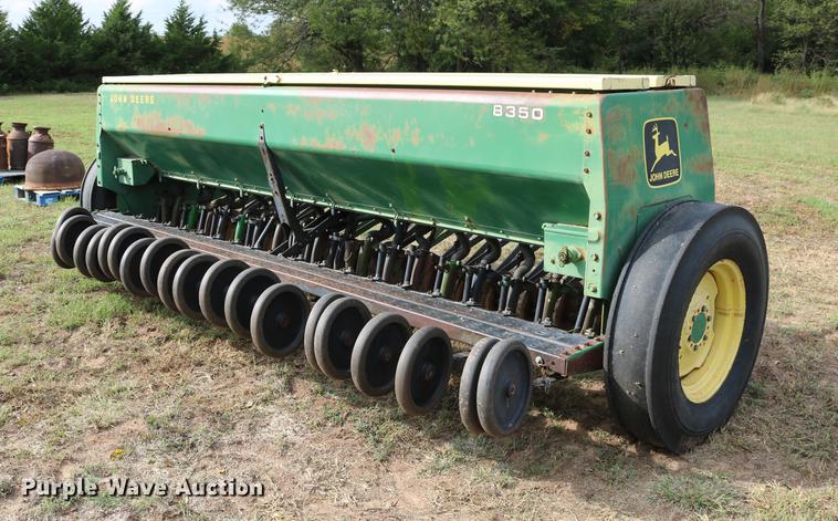 image for item DW9947 John Deere 8350 grain drill
