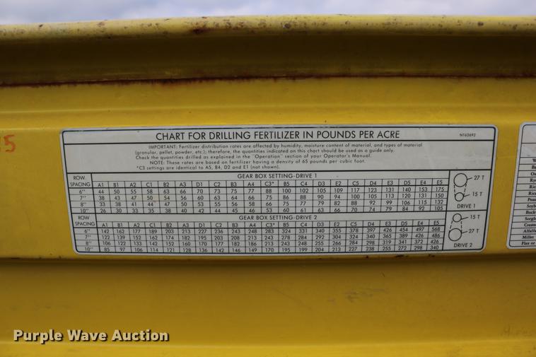 image for item DW9947 John Deere 8350 grain drill