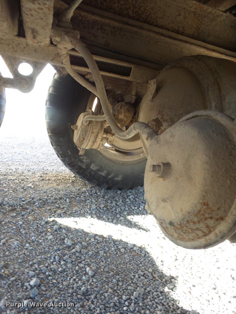 image for item K6340 1972 Chevrolet C60 grain truck