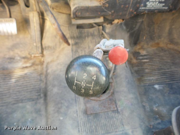 image for item K6340 1972 Chevrolet C60 grain truck