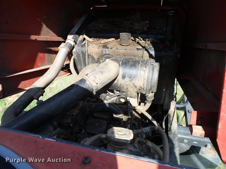 image for item L6298 1998 Case IH 8870 self-propelled windrower