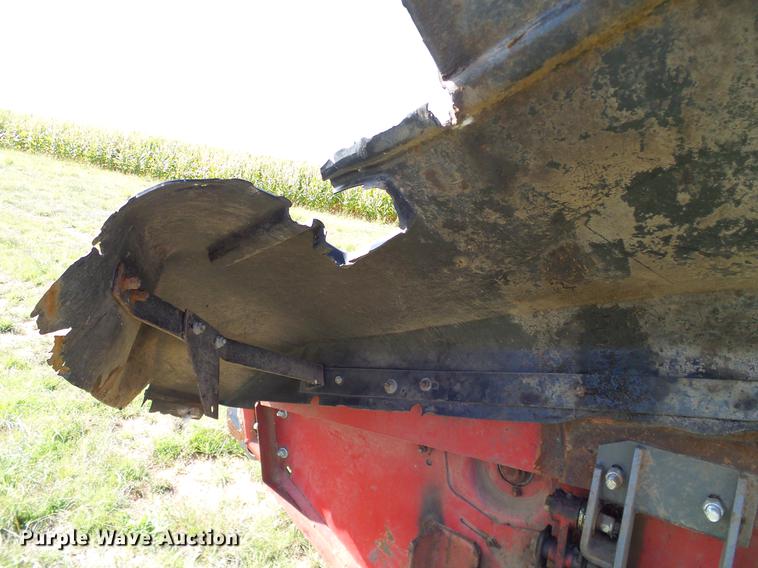 image for item L6298 1998 Case IH 8870 self-propelled windrower