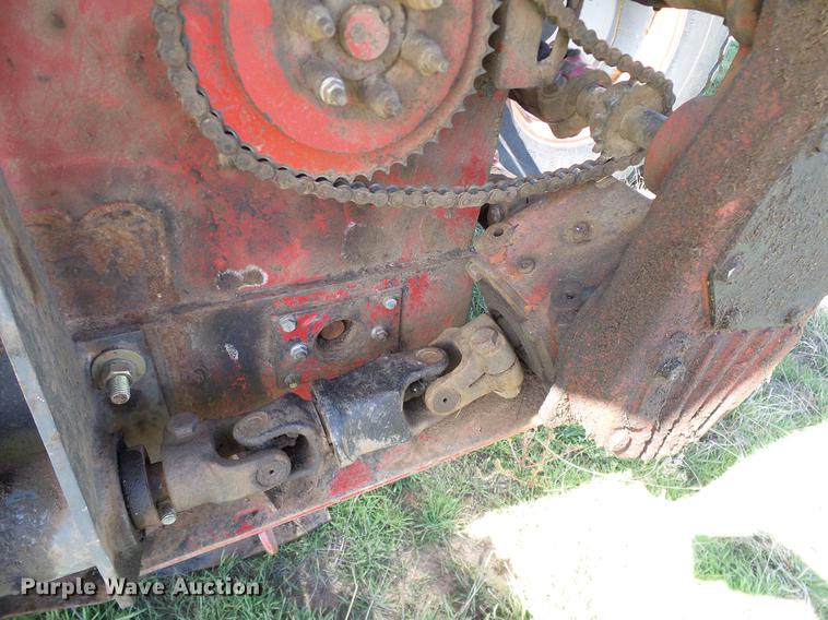 image for item L6298 1998 Case IH 8870 self-propelled windrower