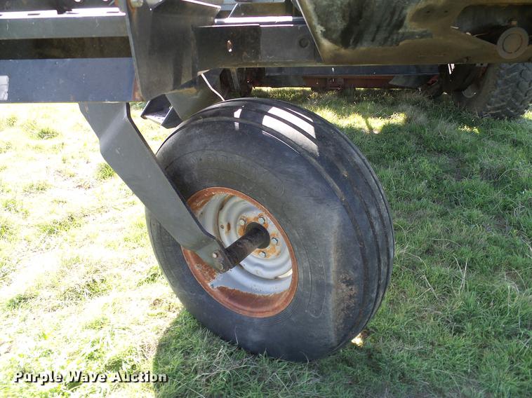 image for item L6298 1998 Case IH 8870 self-propelled windrower