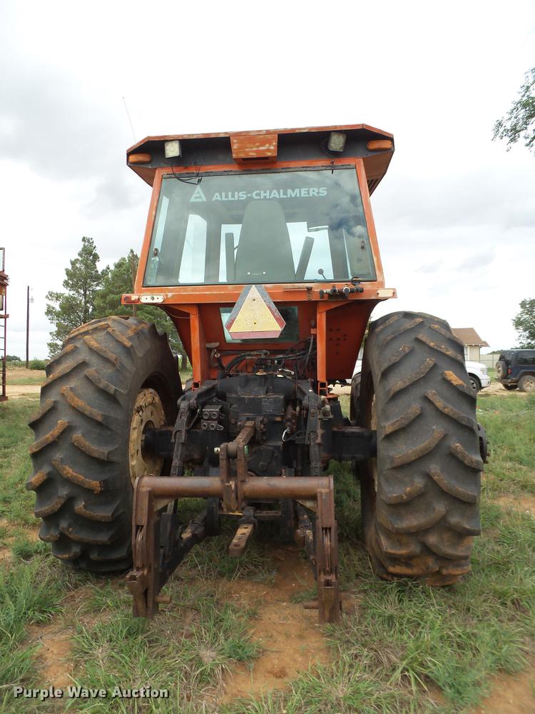 image for item L6656 1982 Allis Chalmers 8050 MFWD tractor