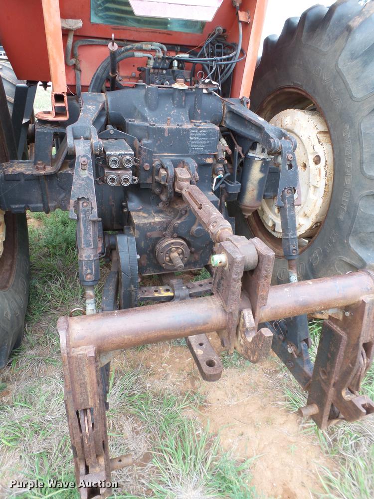 image for item L6656 1982 Allis Chalmers 8050 MFWD tractor