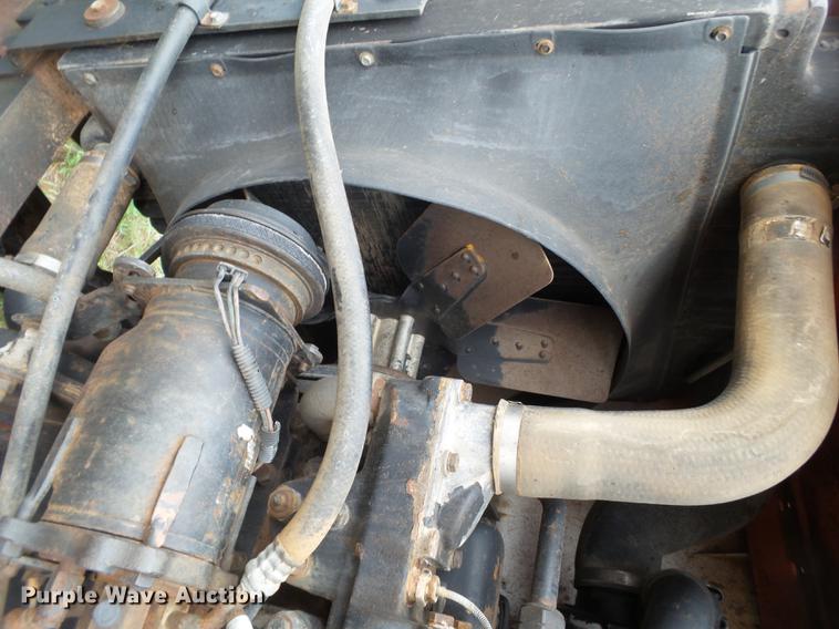 image for item L6656 1982 Allis Chalmers 8050 MFWD tractor