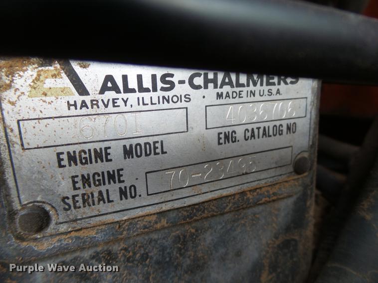 image for item L6656 1982 Allis Chalmers 8050 MFWD tractor