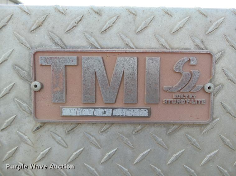 Truck and trailer accessories in Edmond, OK Item AO9402 sold Purple