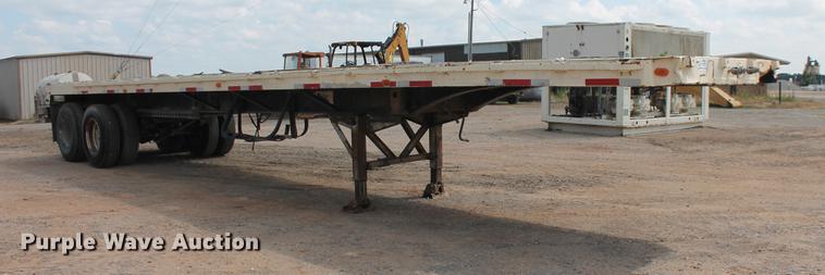 image for item DB0236 1974 Fontaine flatbed trailer