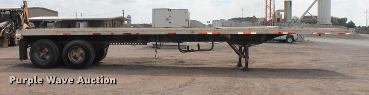 image for item DB0236 1974 Fontaine flatbed trailer