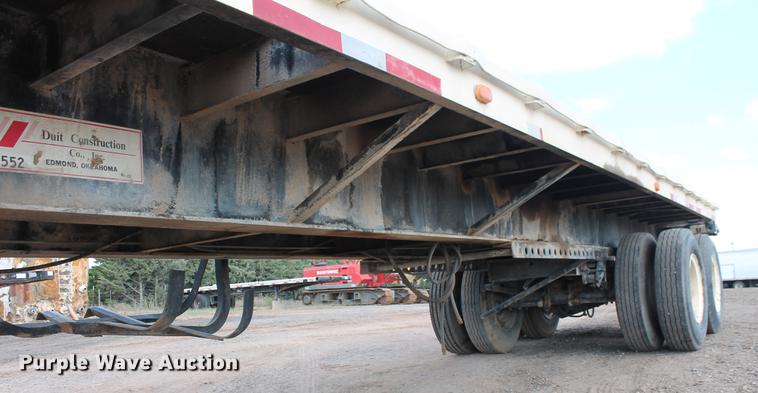 image for item DB0236 1974 Fontaine flatbed trailer