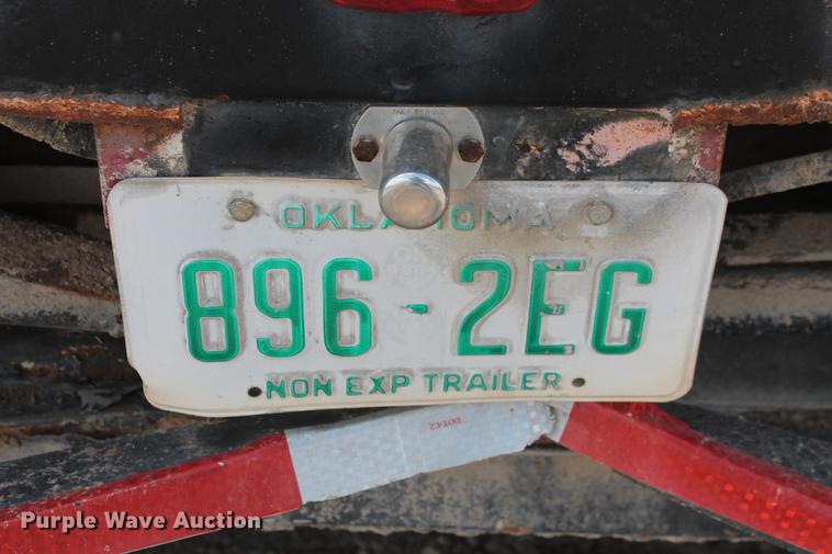 image for item DB0236 1974 Fontaine flatbed trailer