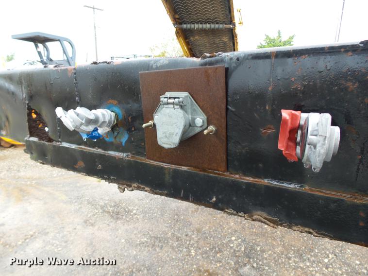 image for item DB4180 1971 Trailmobile flatbed trailer