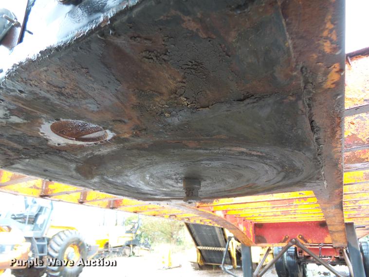 image for item DB4180 1971 Trailmobile flatbed trailer