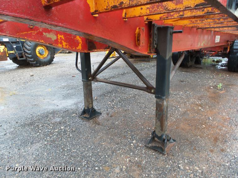 image for item DB4180 1971 Trailmobile flatbed trailer