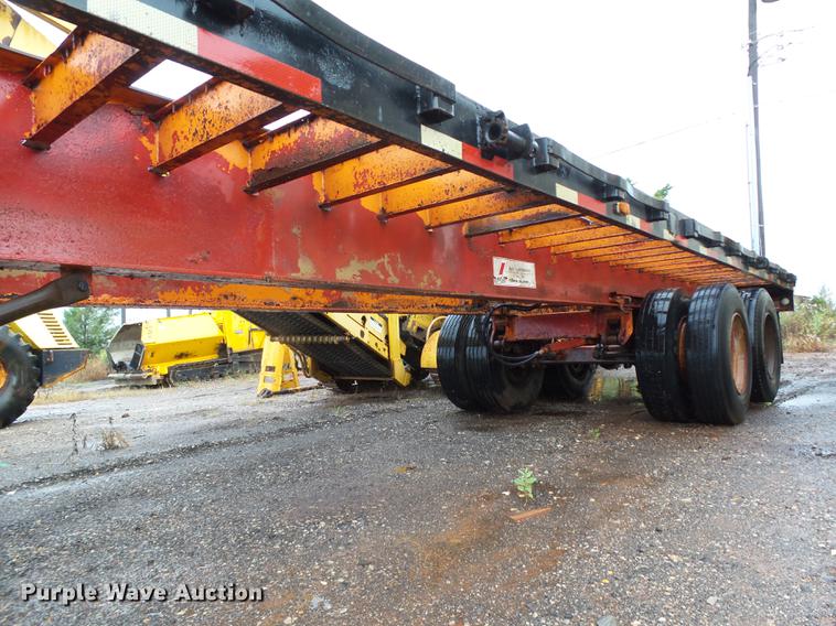 image for item DB4180 1971 Trailmobile flatbed trailer