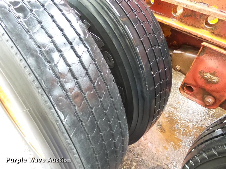 image for item DB4180 1971 Trailmobile flatbed trailer