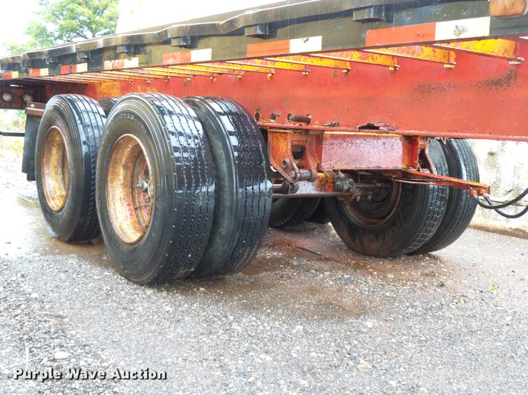 image for item DB4180 1971 Trailmobile flatbed trailer