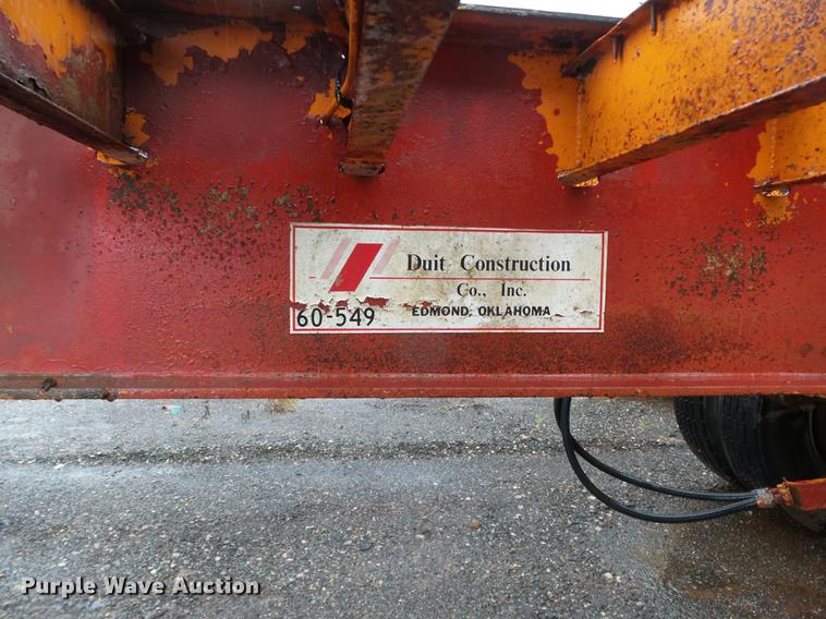 image for item DB4180 1971 Trailmobile flatbed trailer