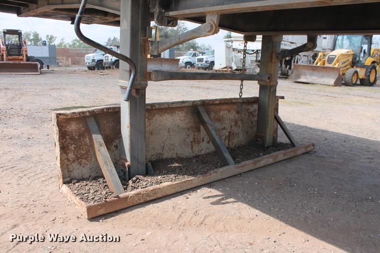 image for item DB4182 1991 shop built flatbed trailer