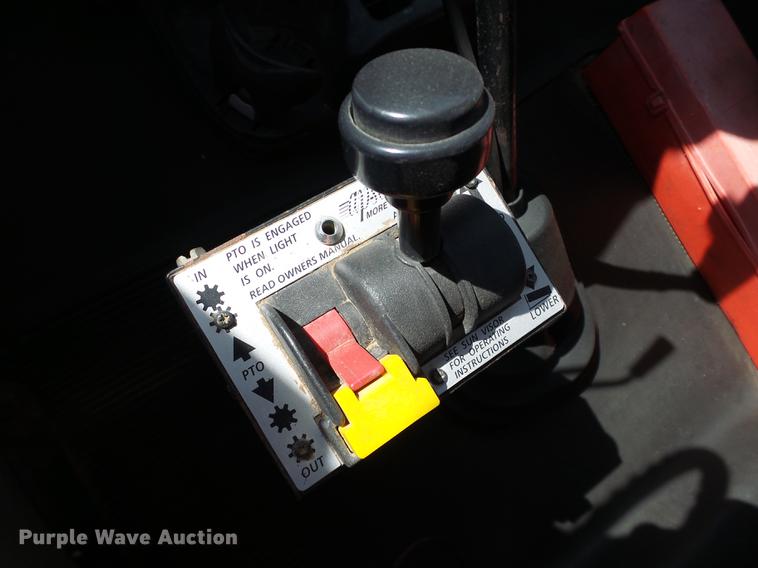 image for item DB4197 1996 International 8200 semi truck