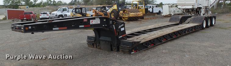 image for item DB4202 2004 Trail King Advantage TK110HDG-533 HG series lowboy equipment trailer