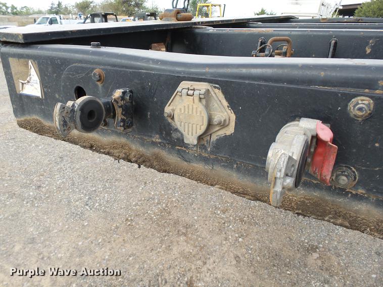 image for item DB4202 2004 Trail King Advantage TK110HDG-533 HG series lowboy equipment trailer