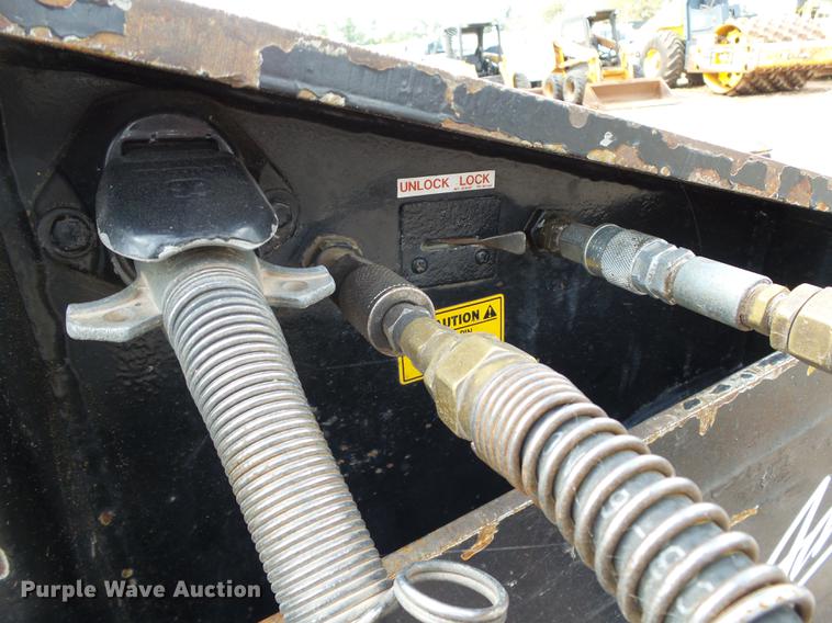 image for item DB4202 2004 Trail King Advantage TK110HDG-533 HG series lowboy equipment trailer