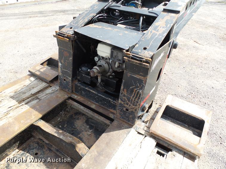 image for item DB4202 2004 Trail King Advantage TK110HDG-533 HG series lowboy equipment trailer