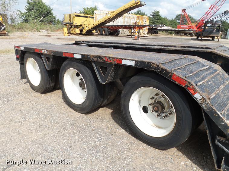 image for item DB4202 2004 Trail King Advantage TK110HDG-533 HG series lowboy equipment trailer